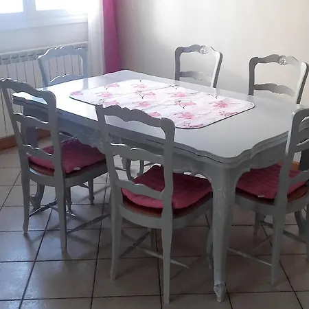 Semesterbostad Maison Avec Veranda Proche Du Centre