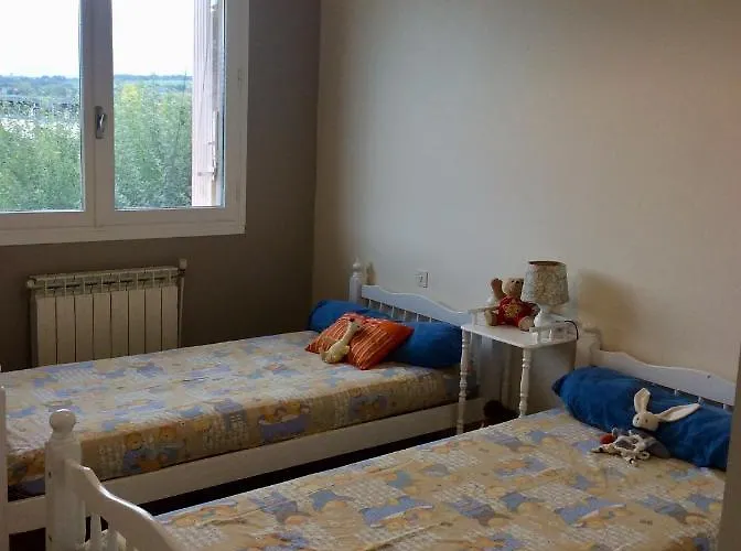 Nyaraló Maison Avec Veranda Proche Du Centre